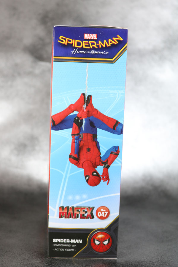 MAFEX　スパイダーマン　ホームカミング　 レビュー　箱　パッケージ