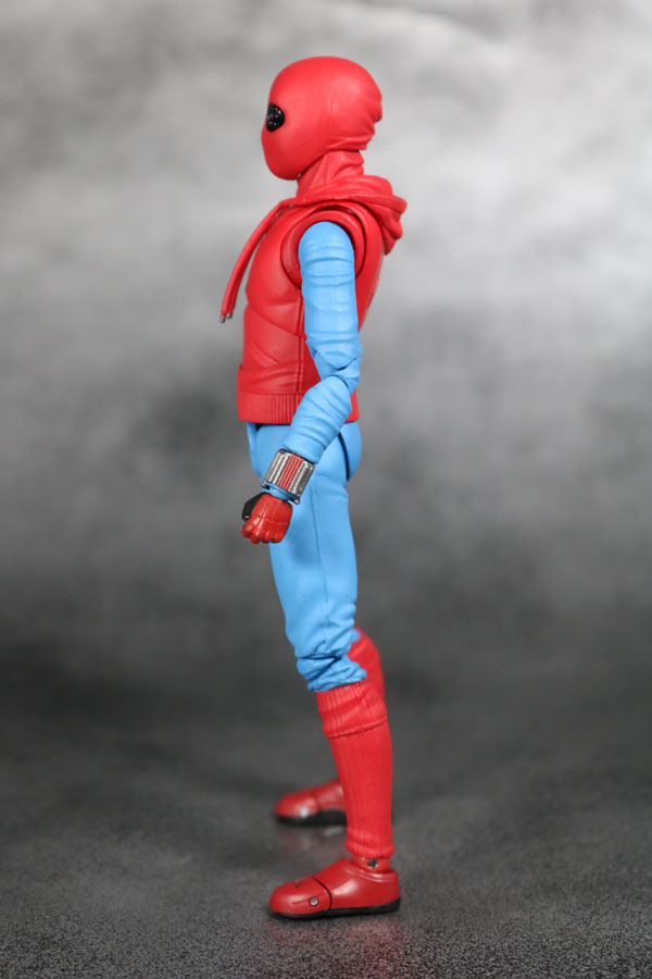 S.H.フィギュアーツ　スパイダーマン（ホームカミング） ホームメイドスーツVer.　 レビュー　全身