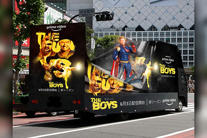 『ザ・ボーイズ』シーズン3、ドギツイ黄色と黒のトラックが渋谷・原宿・新宿を走行！ ー 6月3日よりアマプラ独占配信！